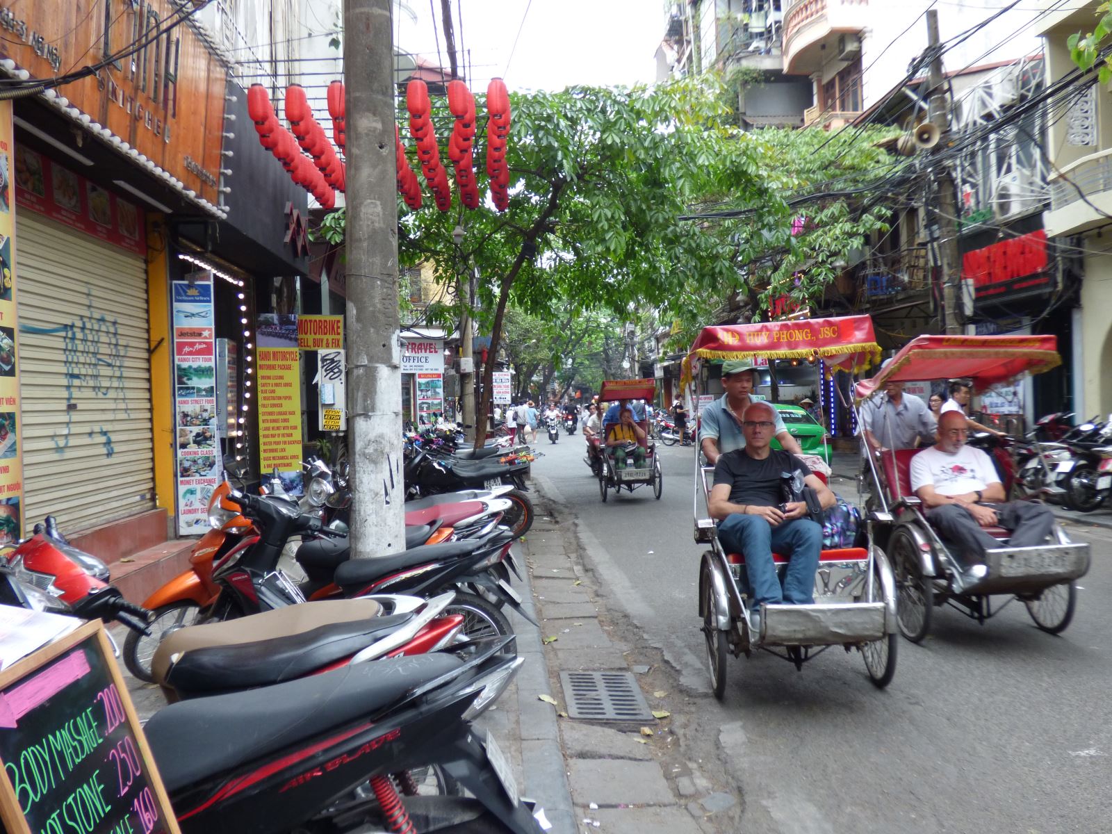 Hanoi – Hoi an sightseeing tour 3 days 2 nights